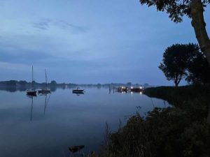 Die Schlei bei Sieseby im Novembernebel